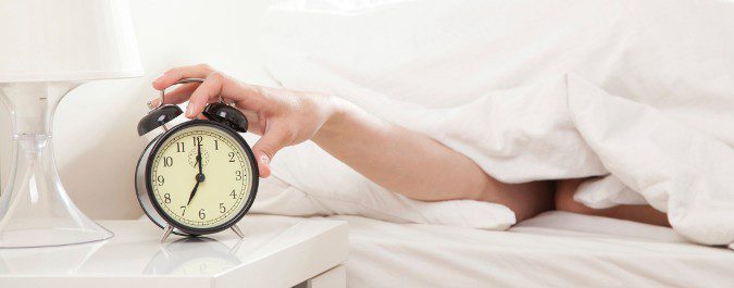 Procura acostarte y levantarte a la misma hora
