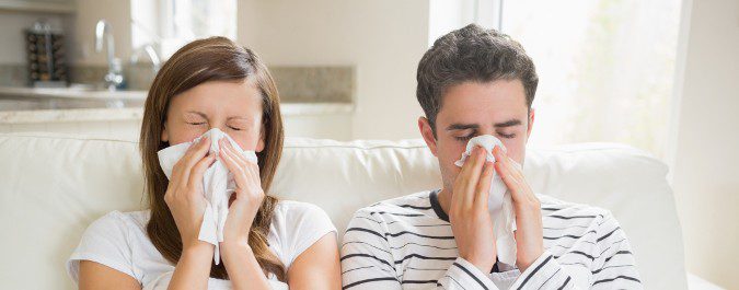 Sonarnos la nariz en exceso agrava la congestión nasal
