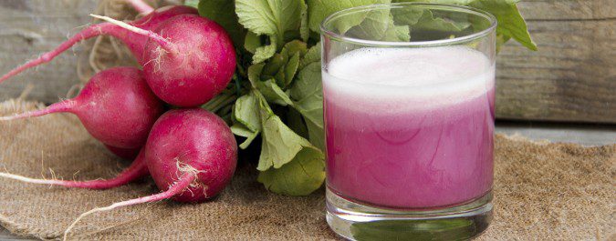 Hay frutas y verduras, como el rábano, los cítricos o la cebolla, que nos ayudan contra la alergia