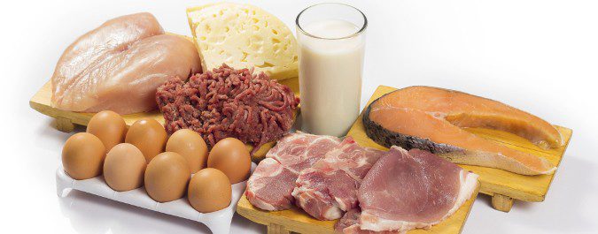 Los cereales, huevos, lácteos y carnes, los cereales y el pescado son alimentos ricos en proteínas