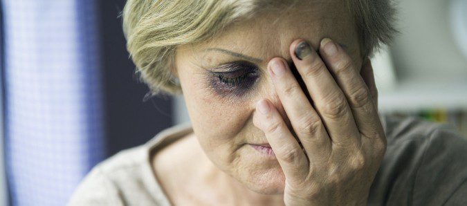 Muchas mujeres en el mundo son víctimas de violencia física o sexual, que afecta a su salud integral