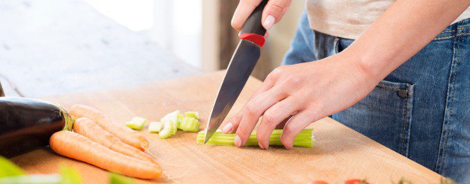 El apio es una de las verduras que más potasio contiene