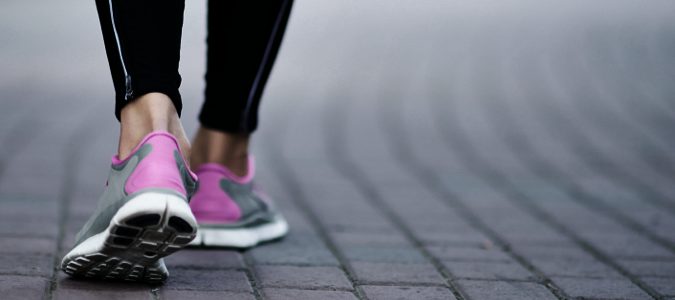 Caminar 40 minutos al día es una de las formas más sencillas de prevenir una mala circulación.