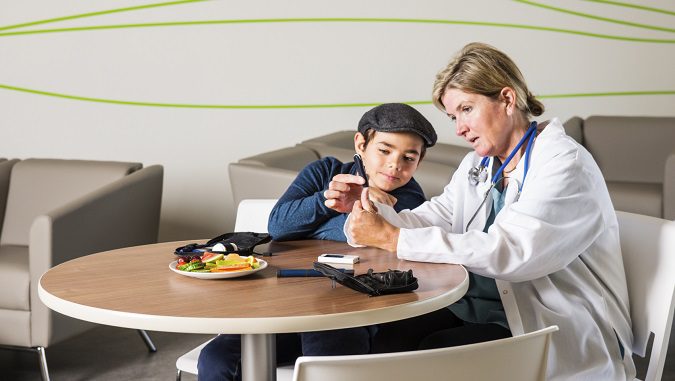 Son muchos los niños y niñas en todo el mundo que tienen diabetes