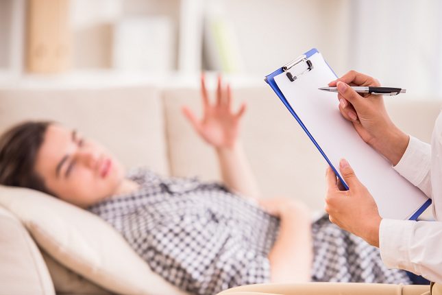 El psicólogo trata diversos problemas relacionados con la salud mental