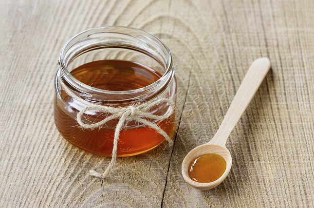 la miel es un producto natural que favorece al correcto funcionamiento de los intestinos