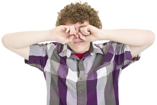 El picor ocular o irritación de los ojos puede ser debido a varios factores