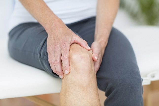 La bursitis es la inflamación de la bursa que produce hinchazón e irritación