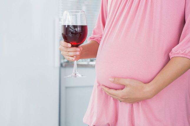 Beber alcohol tiene consecuencias negativas para nuestra salud