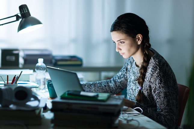 Los que trabajan en el turno de noche dicen que te acabas acostumbrando a ello