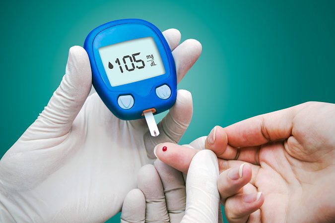 La principal directriz que debemos seguir es reducir el consumo de azúcar