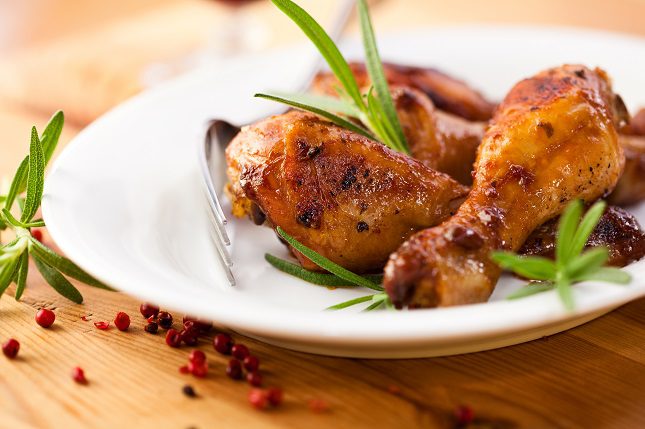 La carne de pollo cada vez tiene más líneas de grasas