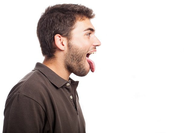 La lengua, dependiendo de la enfermedad se va a mostrar de un color u otro