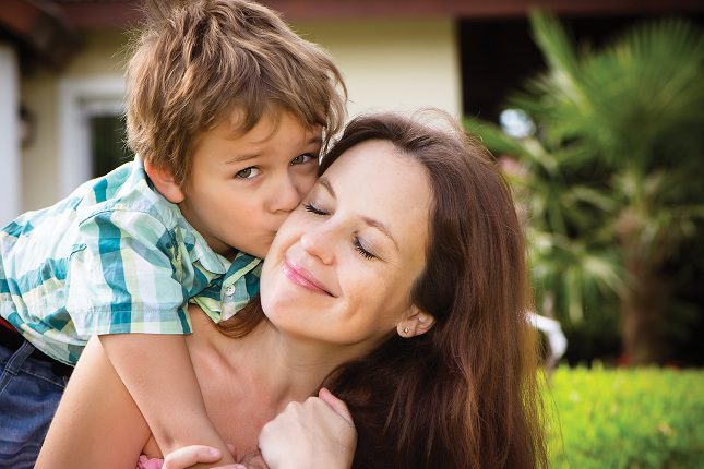 Tener una buena autoestima hará que tus hijos crezcan con seguridad en si mismos, sociables y felices