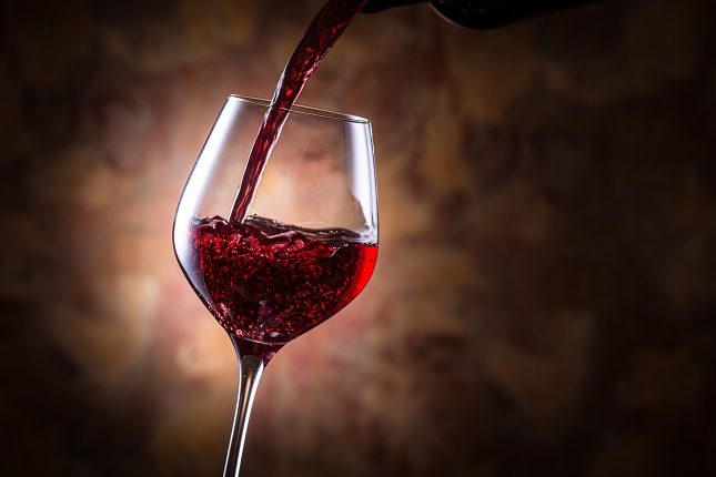 El vino tinto es el que mejor funciona como protector del corazón y contra posibles enfermedades relacionadas con la cardiopatía