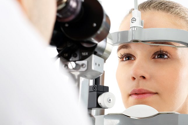 La prueba del campo de visión o campimetría es una prueba médica que <b>suele ser pedida por el oftalmólogo