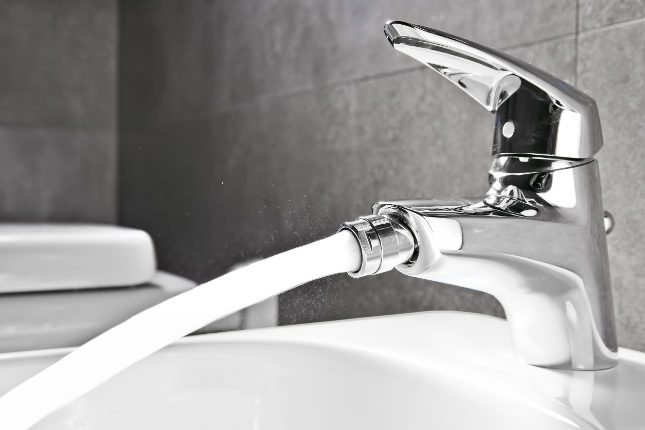 No te des duchas vaginales mu a menudo o alterarás la flora vaginal