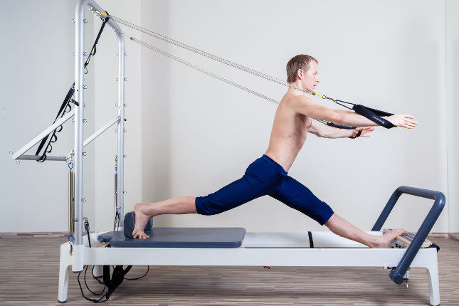 El pilates original era con máquinas, pero después ha ido adaptándose a suelo