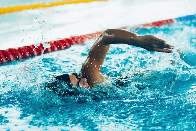 La natación ayuda a mejorar la circulación de la sangre