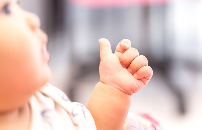 El intervalo recomendado entre las dos dosis es de dos meses