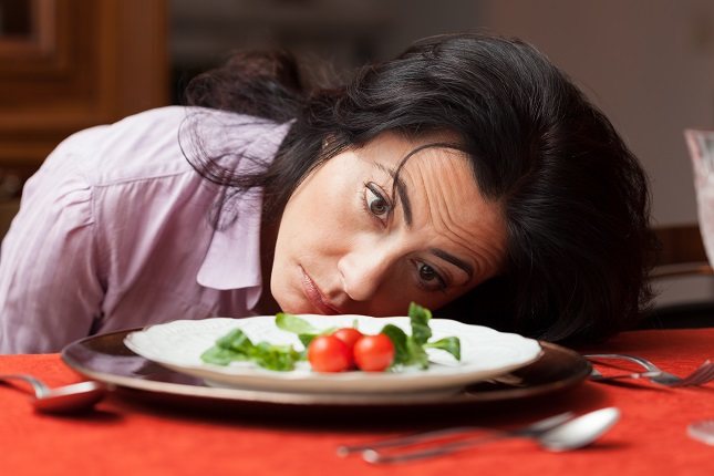 Una dieta restrictiva únicamente suele satisfacer el 55% de los requerimientos diarios de micronutrientres