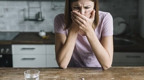 Cómo se debe actuar ante una intoxicación alimentaria