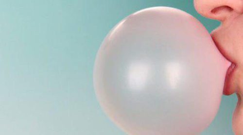 8 pros y contras de mascar chicle