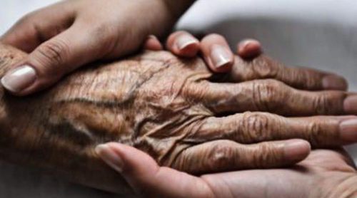 ¿Cómo prevenir y tratar la aparición de escaras?