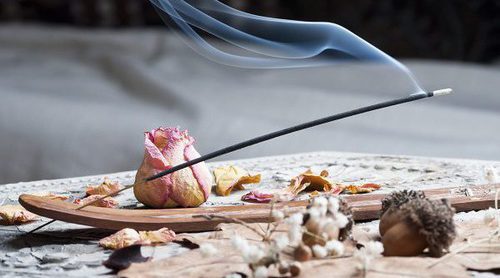 El humo del incienso es malo para la salud
