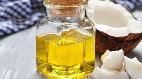 Cómo usar el aceite de coco en los problemas de piel