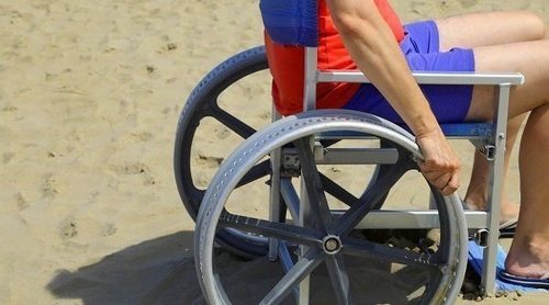 ¿Cuál es la diferencia entre distrofia y atrofia muscular?