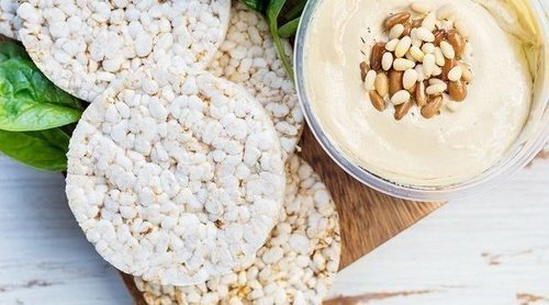 Las tortitas de arroz, ¿son una buena opción para alimentarte?